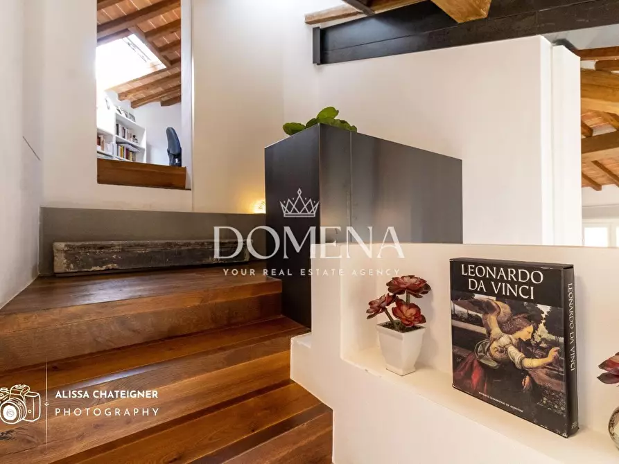 Immagine 46 di Appartamento in vendita  a Siena