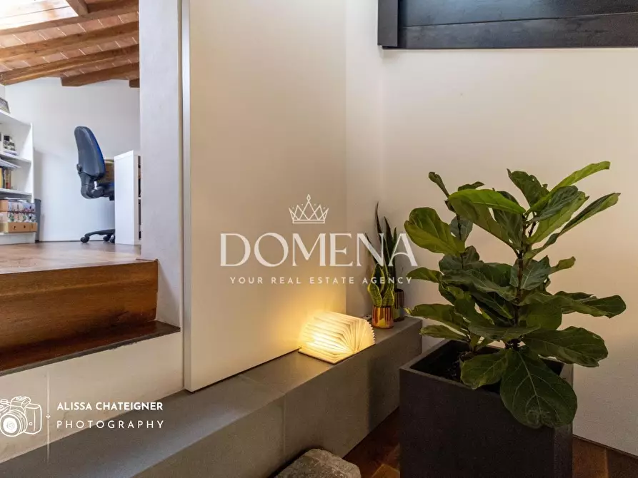 Immagine 47 di Appartamento in vendita  a Siena