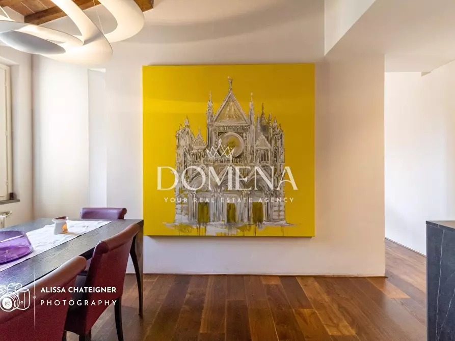 Immagine 43 di Appartamento in vendita  a Siena