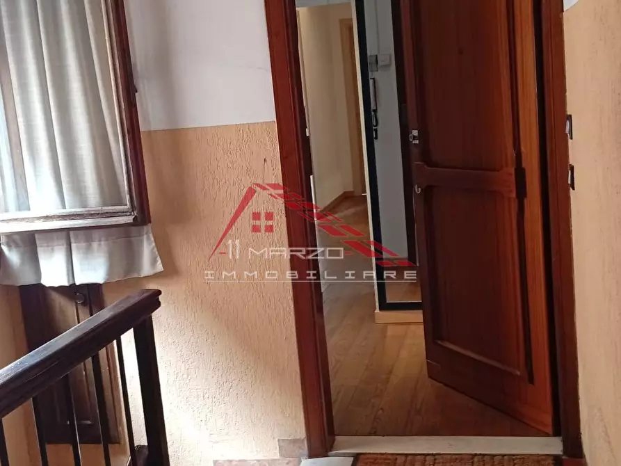 Immagine 2 di Appartamento in vendita  a Pisa