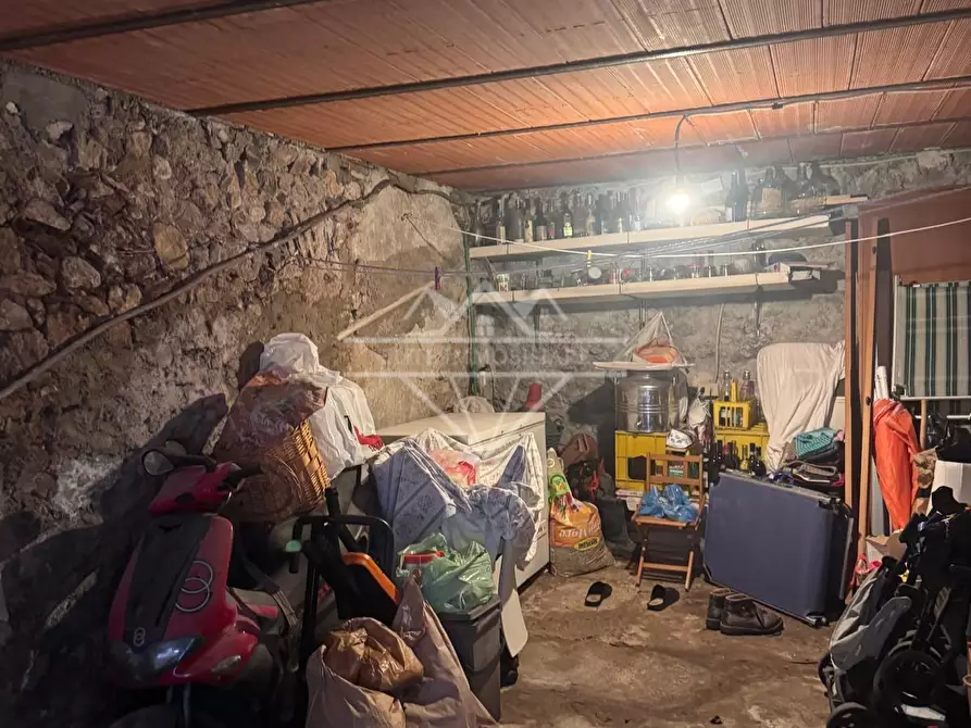 Immagine 27 di Terratetto in vendita  a Carrara