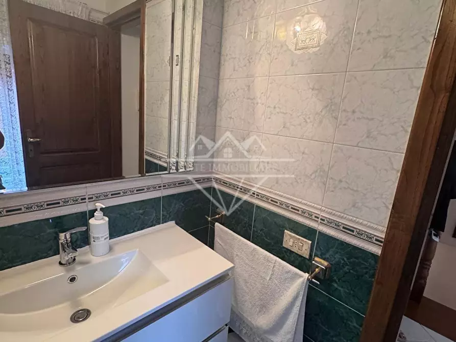 Immagine 20 di Terratetto in vendita  a Carrara