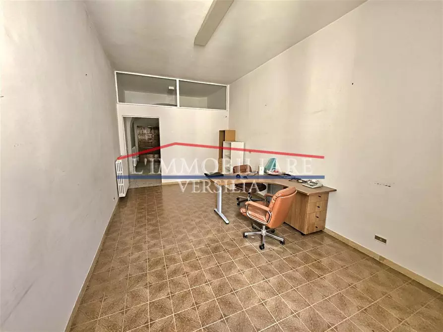 Immagine 5 di Appartamento in vendita  a Massa