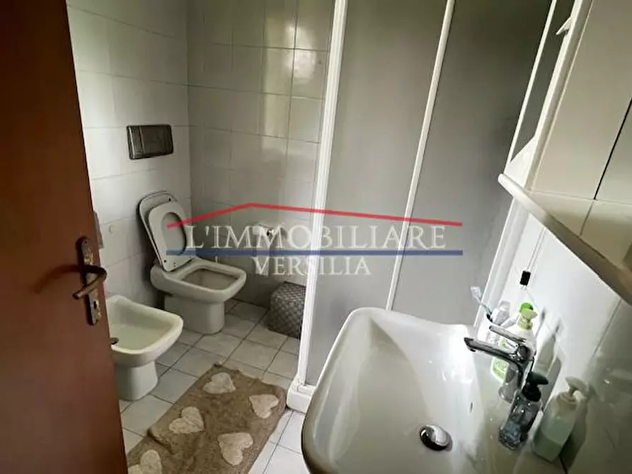 Immagine 25 di Casa bifamiliare in vendita  a Massa