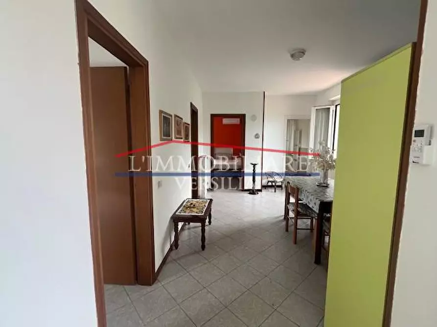 Immagine 42 di Casa bifamiliare in vendita  a Massa