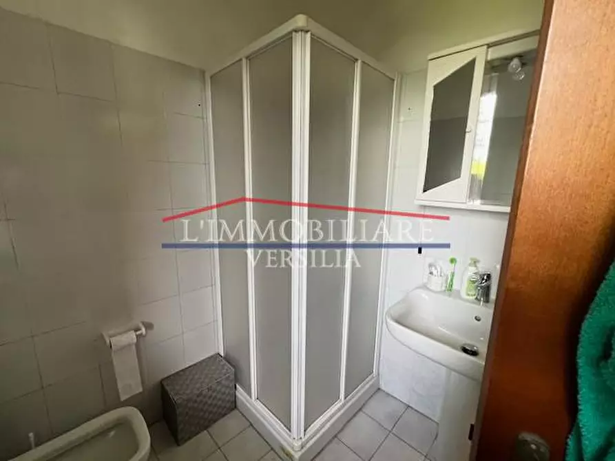 Immagine 27 di Casa bifamiliare in vendita  a Massa