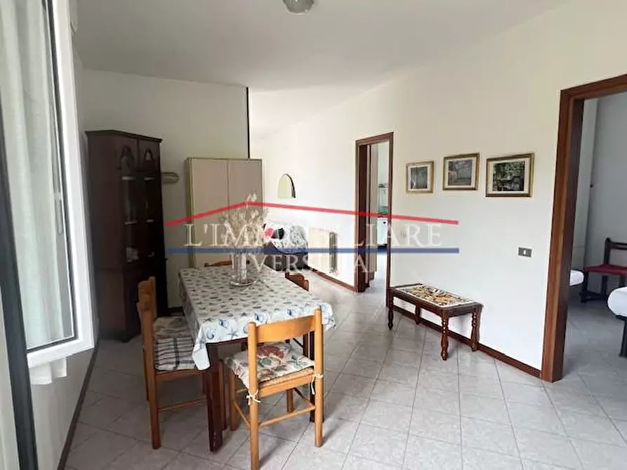 Immagine 38 di Casa bifamiliare in vendita  a Massa