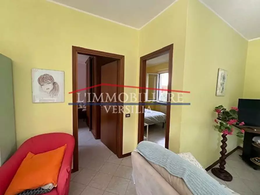 Immagine 28 di Casa bifamiliare in vendita  a Massa