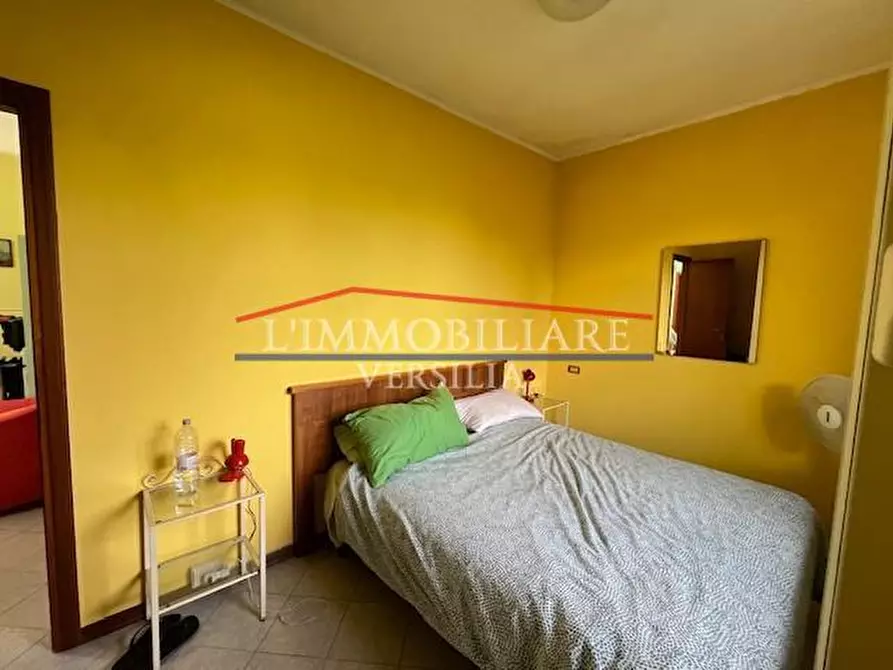 Immagine 36 di Casa bifamiliare in vendita  a Massa