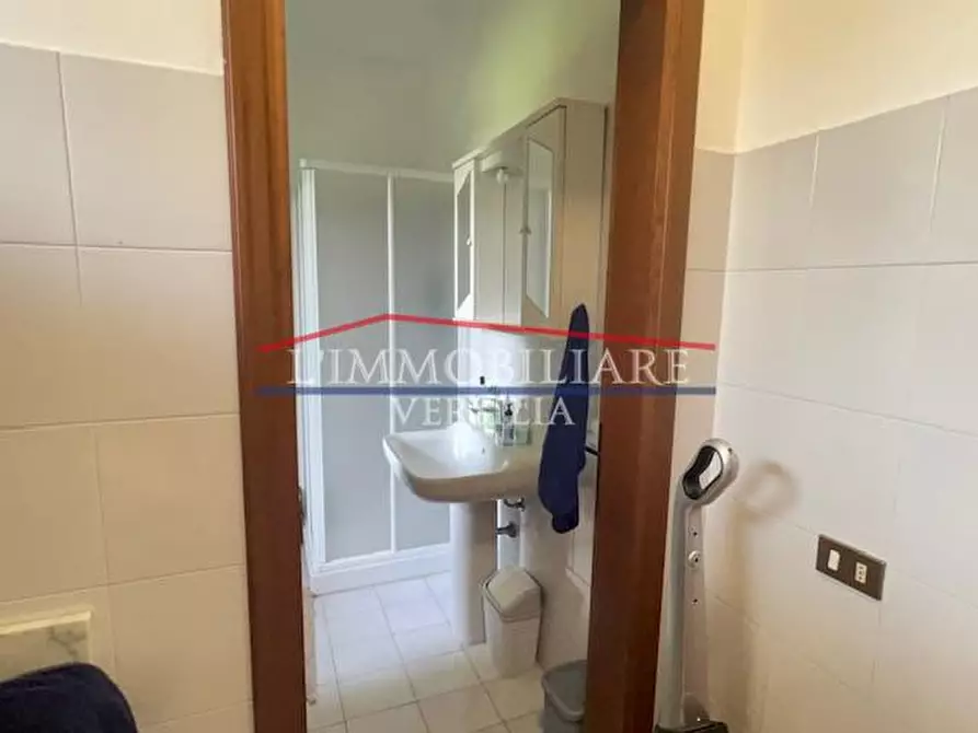 Immagine 24 di Casa bifamiliare in vendita  a Massa