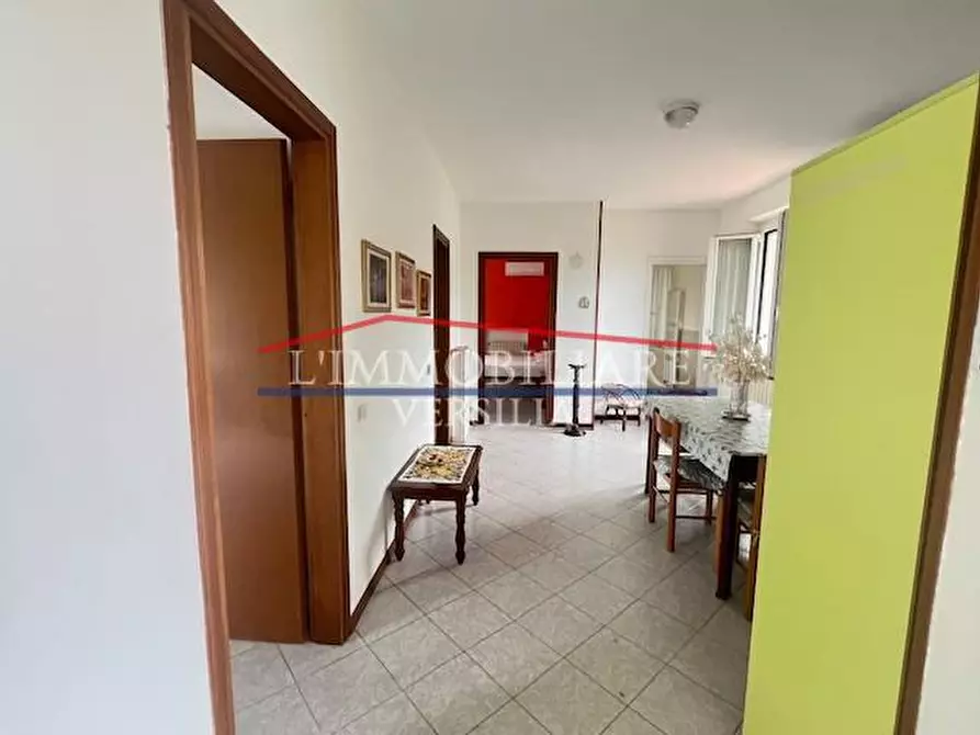 Immagine 43 di Casa bifamiliare in vendita  a Massa