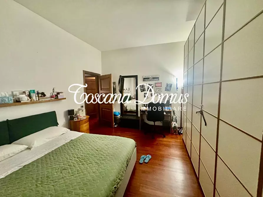 Immagine 15 di Appartamento in vendita  a Siena