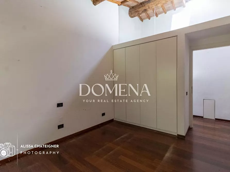 Immagine 32 di Porzione di casa in vendita  a Siena