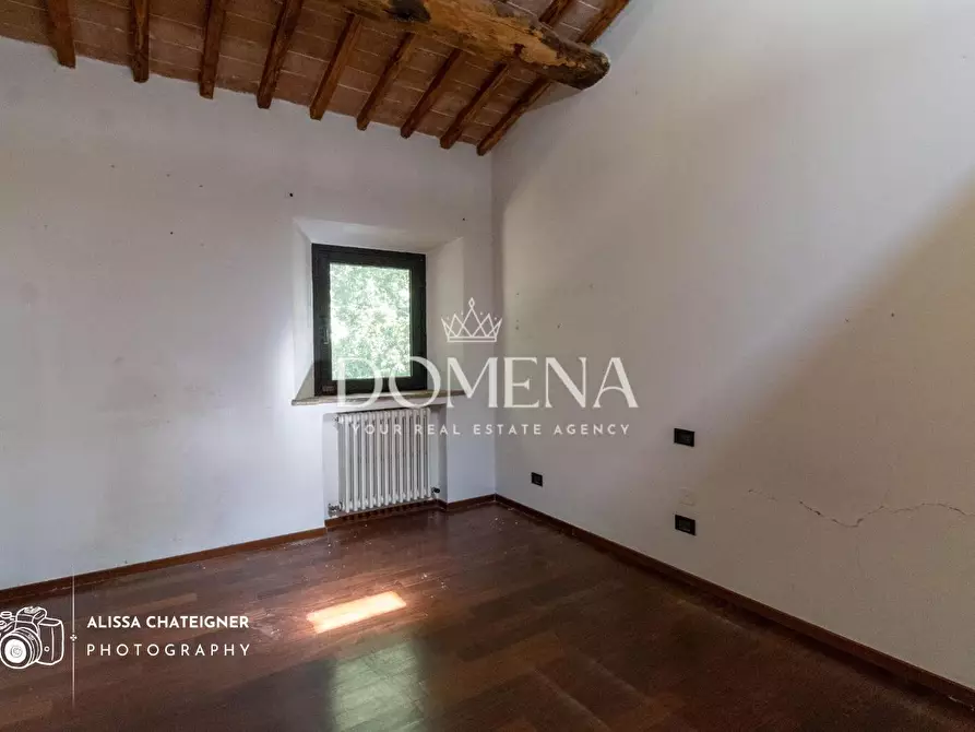 Immagine 27 di Porzione di casa in vendita  a Siena