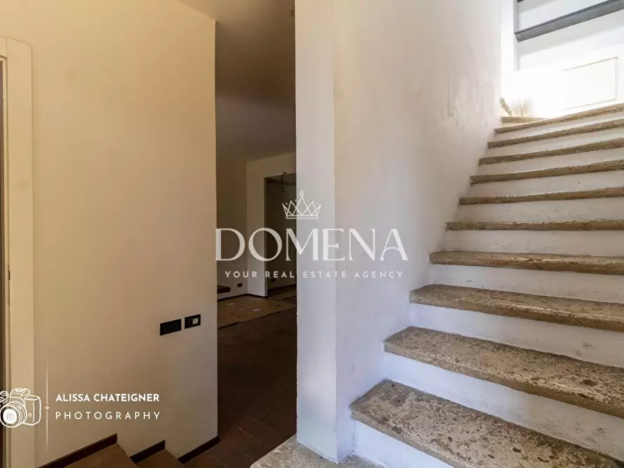 Immagine 12 di Porzione di casa in vendita  a Siena