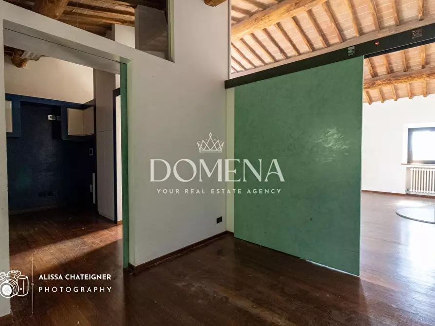 Immagine 23 di Porzione di casa in vendita  a Siena