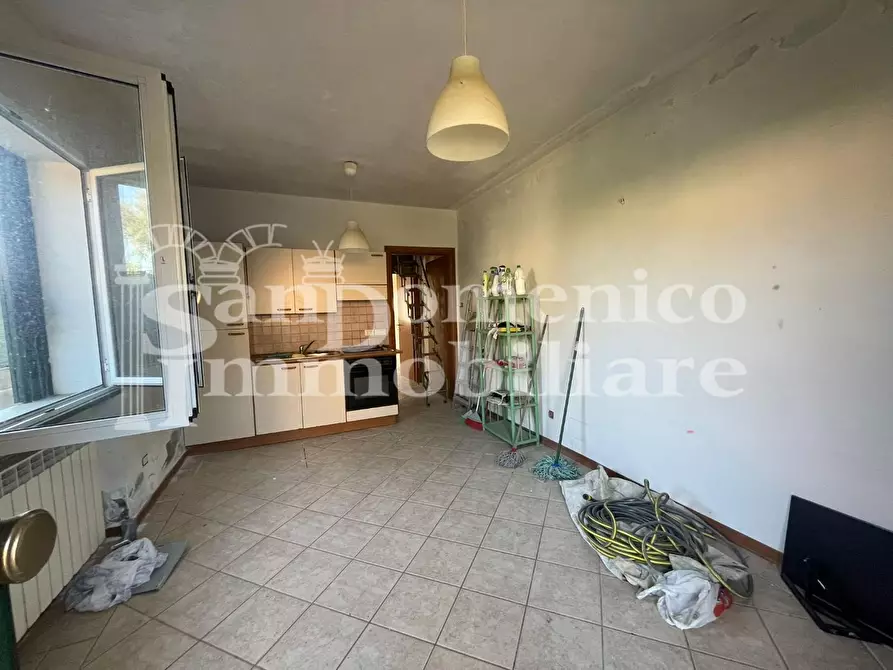 Immagine 2 di Villa in affitto  a Cascina