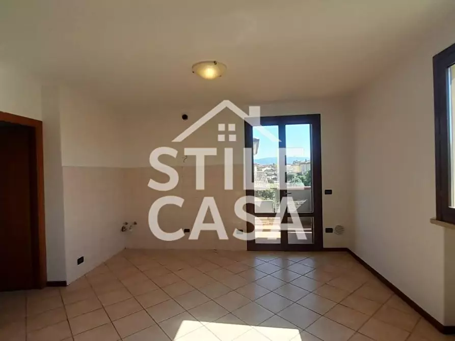 Immagine 6 di Appartamento in vendita  a Altopascio