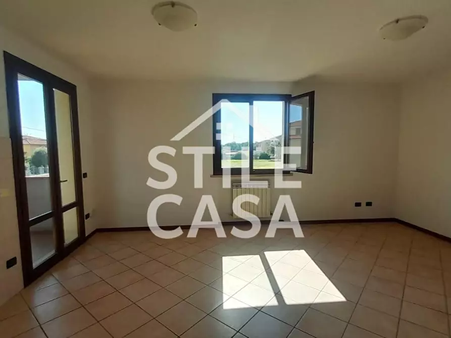 Immagine 2 di Appartamento in vendita  a Altopascio