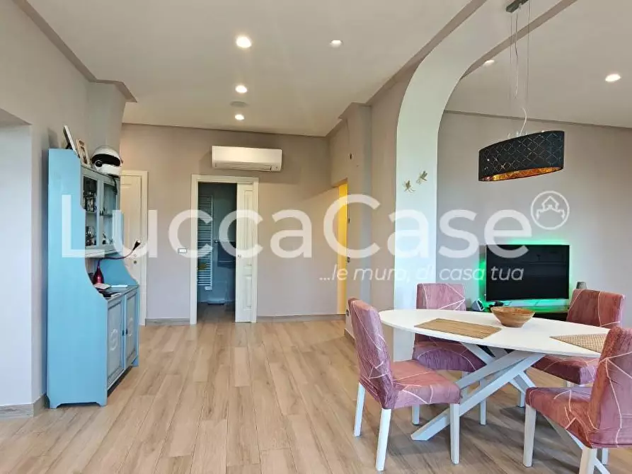 Immagine 2 di Appartamento in vendita  a Capannori