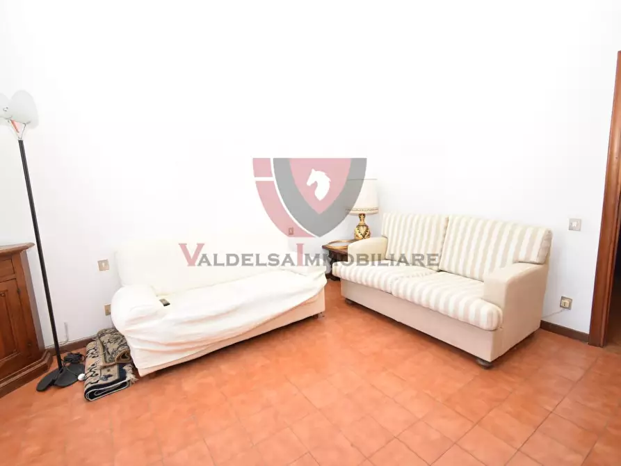 Immagine 21 di Appartamento in vendita  a Colle Di Val D'elsa