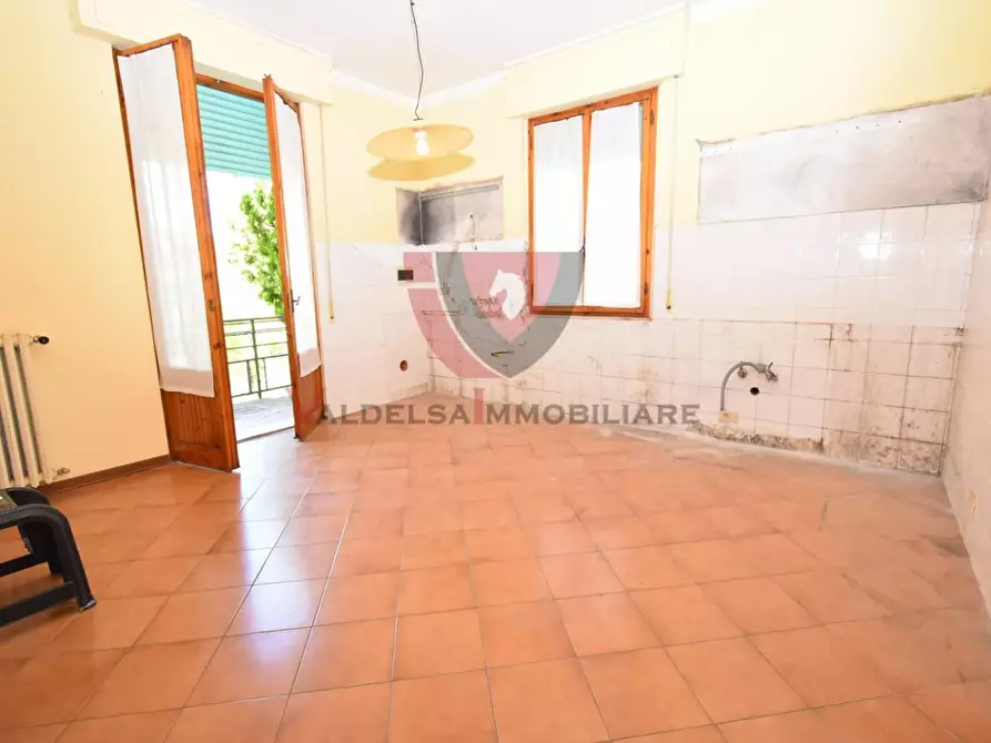 Immagine 14 di Appartamento in vendita  a Colle Di Val D'elsa