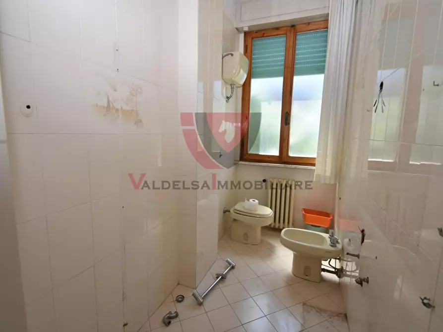 Immagine 28 di Appartamento in vendita  a Colle Di Val D'elsa