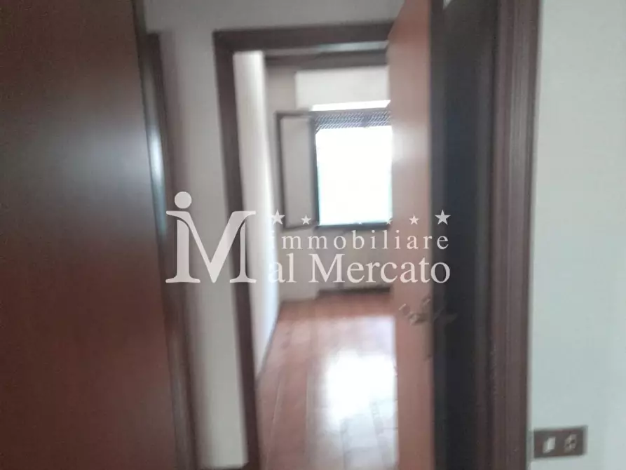 Immagine 21 di Appartamento in vendita  a Viareggio