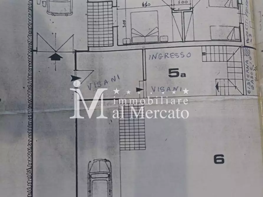 Immagine 23 di Appartamento in vendita  a Viareggio