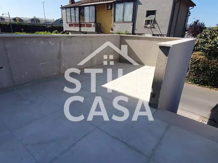 Immagine 44 di Terratetto in vendita  a Lucca