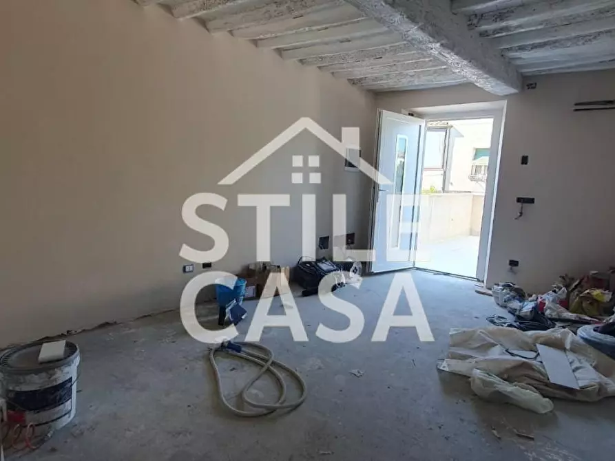 Immagine 39 di Terratetto in vendita  a Lucca