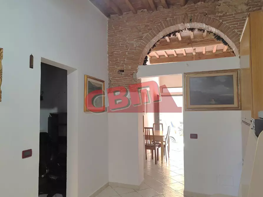 Immagine 11 di Appartamento in vendita  a Livorno