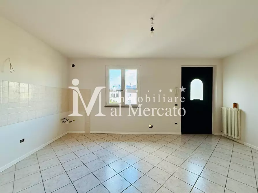 Immagine 2 di Appartamento in vendita  a Porcari