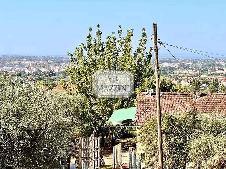 Immagine 12 di Casa bifamiliare in vendita  a Pietrasanta
