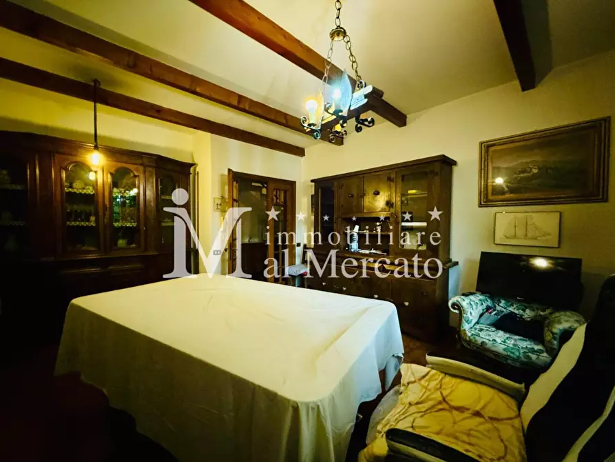 Immagine 11 di Casa bifamiliare in vendita  a Viareggio