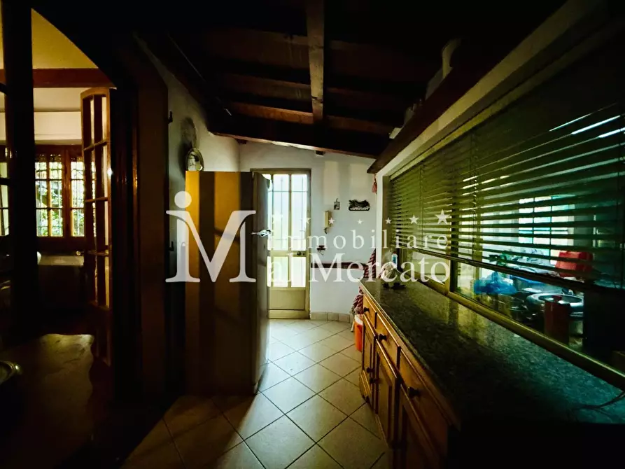 Immagine 13 di Casa bifamiliare in vendita  a Viareggio