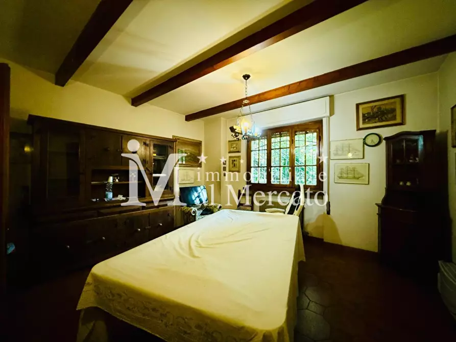 Immagine 9 di Casa bifamiliare in vendita  a Viareggio