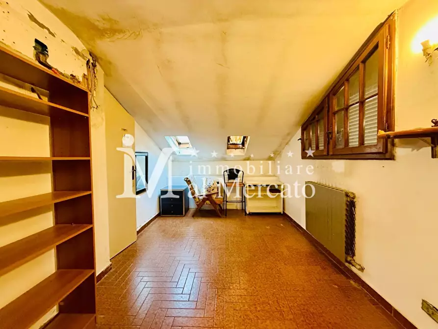 Immagine 34 di Casa bifamiliare in vendita  a Viareggio