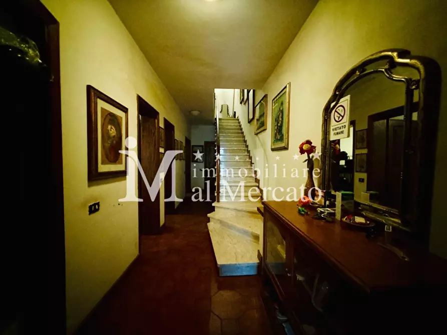 Immagine 4 di Casa bifamiliare in vendita  a Viareggio