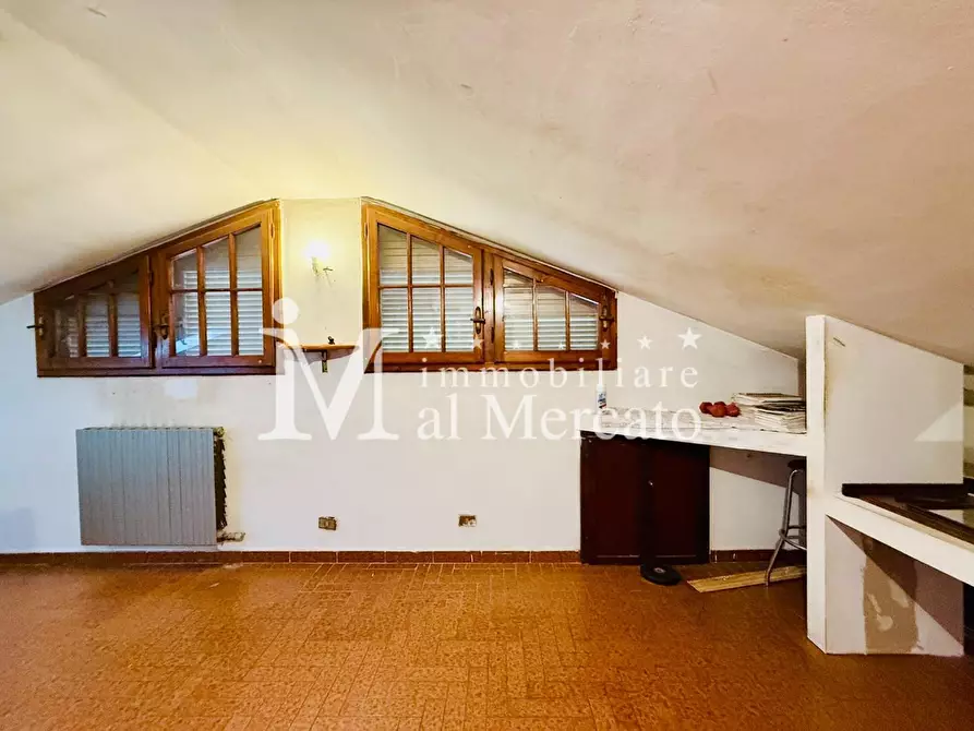 Immagine 37 di Casa bifamiliare in vendita  a Viareggio