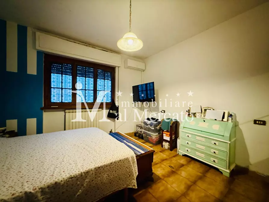 Immagine 32 di Casa bifamiliare in vendita  a Viareggio