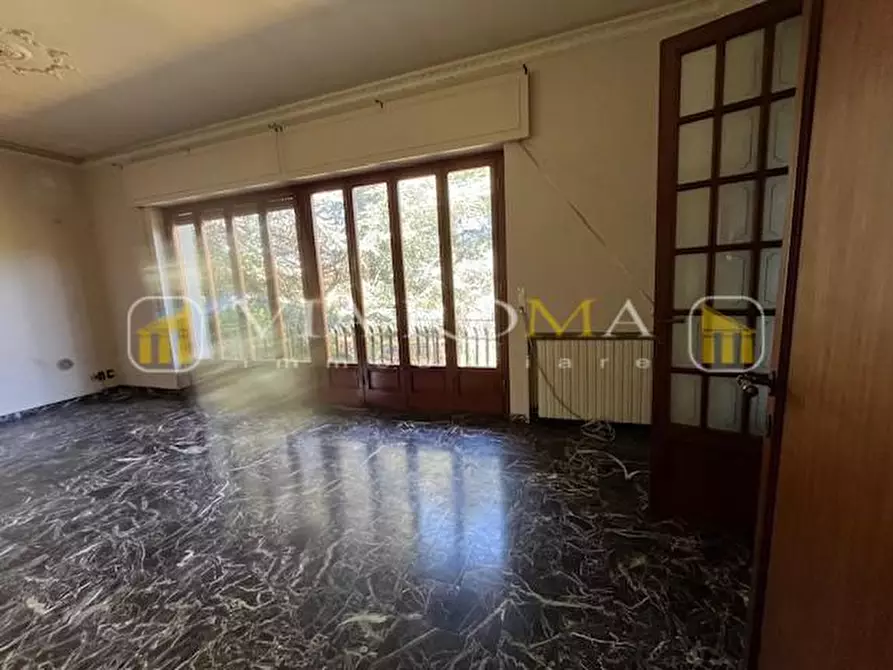 Immagine 8 di Villa in vendita  a Capannori