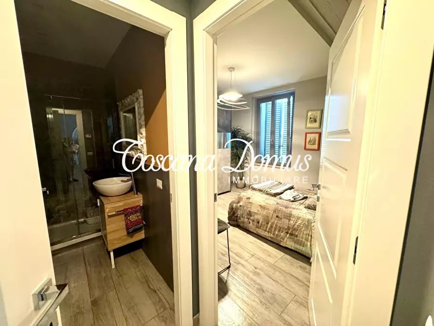 Immagine 41 di Porzione di casa in vendita  a Siena