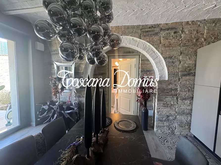 Immagine 23 di Porzione di casa in vendita  a Siena