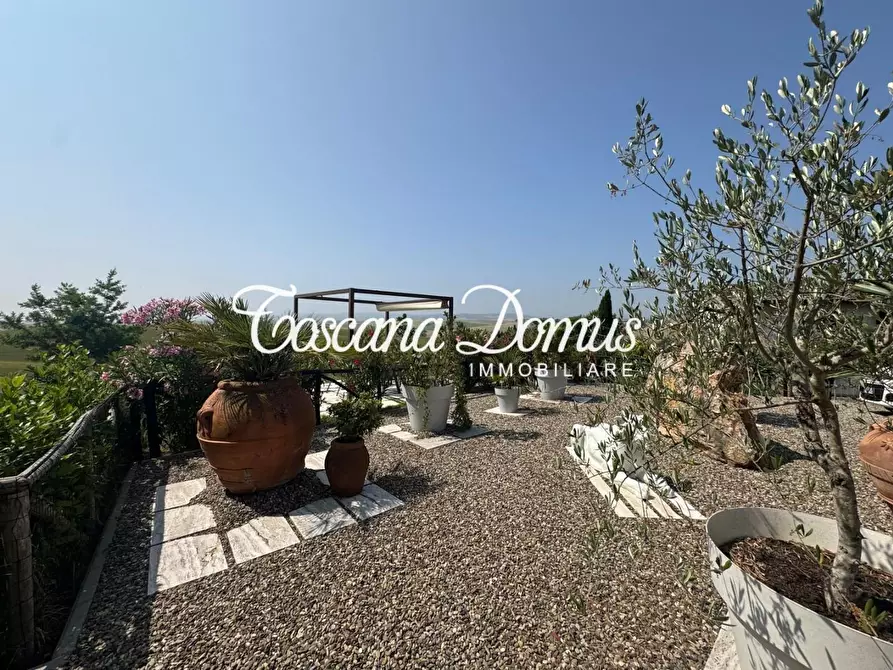 Immagine 19 di Porzione di casa in vendita  a Siena