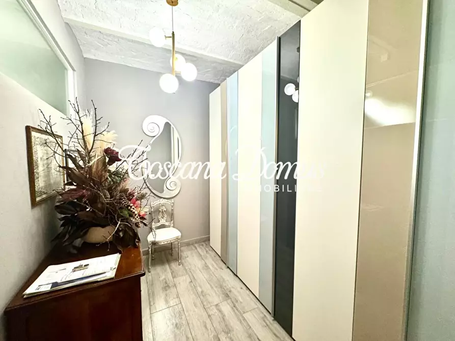 Immagine 32 di Porzione di casa in vendita  a Siena