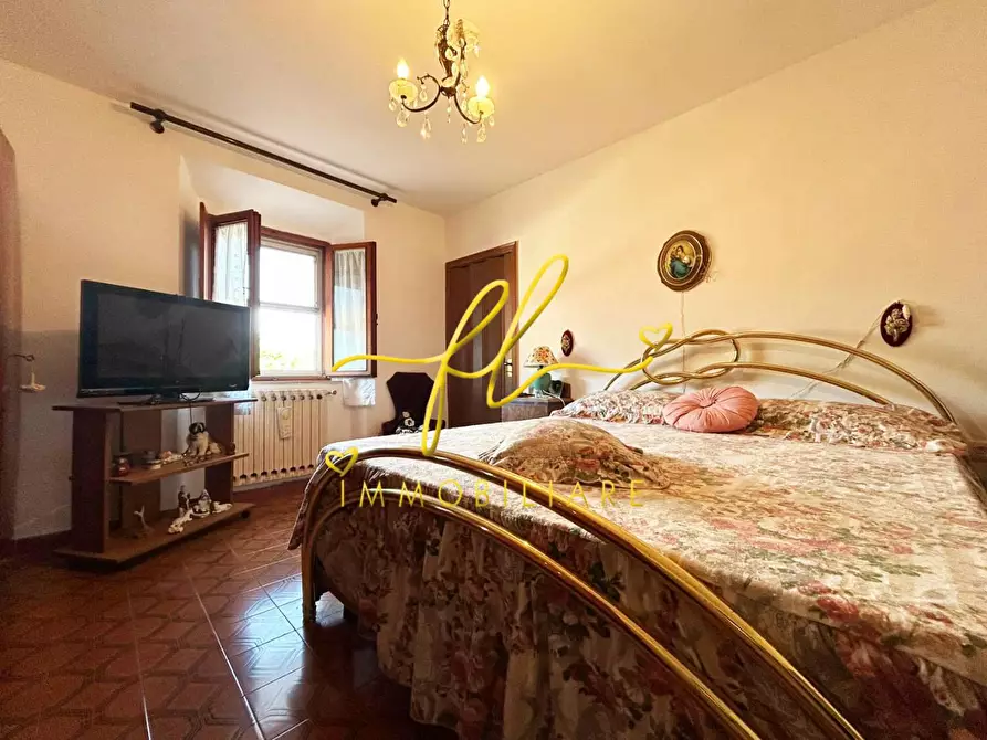 Immagine 12 di Terratetto in vendita  a Castellina Marittima