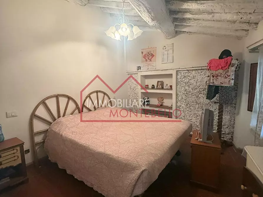 Immagine 21 di Terratetto in vendita  a Camaiore