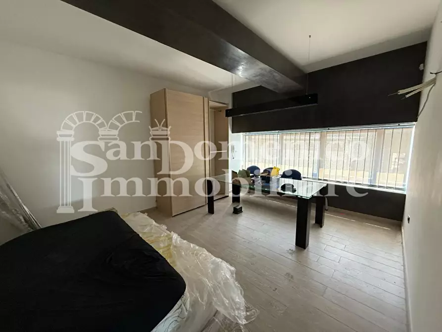 Immagine 36 di Attività artigianale in vendita  a Pisa