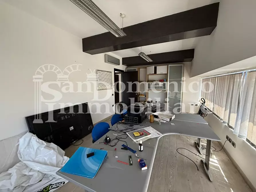 Immagine 26 di Attività artigianale in vendita  a Pisa